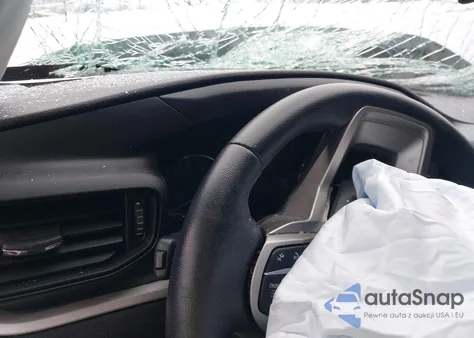 2022 Ford Explorer Xlt z USA, uszkodzony, nr VIN 1FMSK8DH8NGB20897